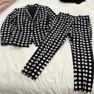 Black and White Suit Petite
